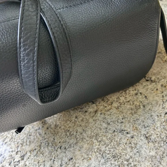 Lk new Michael KORS Black pebble leather Rhea zip Backpack. 3 pockets 1 inside - Picture 4 of 12